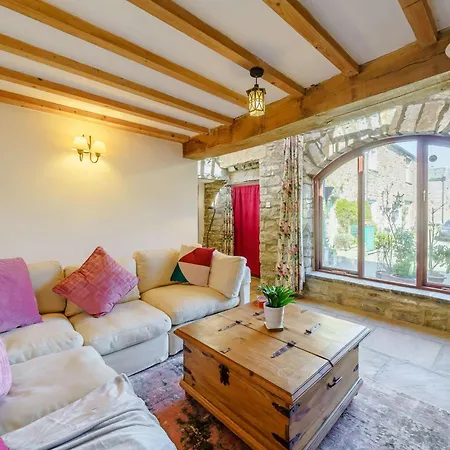 1 Bed In Richmond 44401 Holiday home *