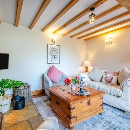 1 Bed In Richmond Oc-44401 Hébergement de vacances