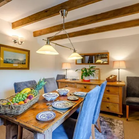 1 Bed In Richmond Oc-44401