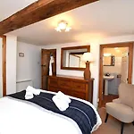 Дом отдыха 1 Bed In Richmond Oc-44401 Рит